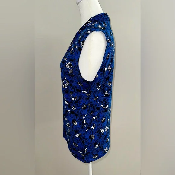 Jones New York Blue Floral Pattern Sleeveless Blouse - Picture 2 of 4